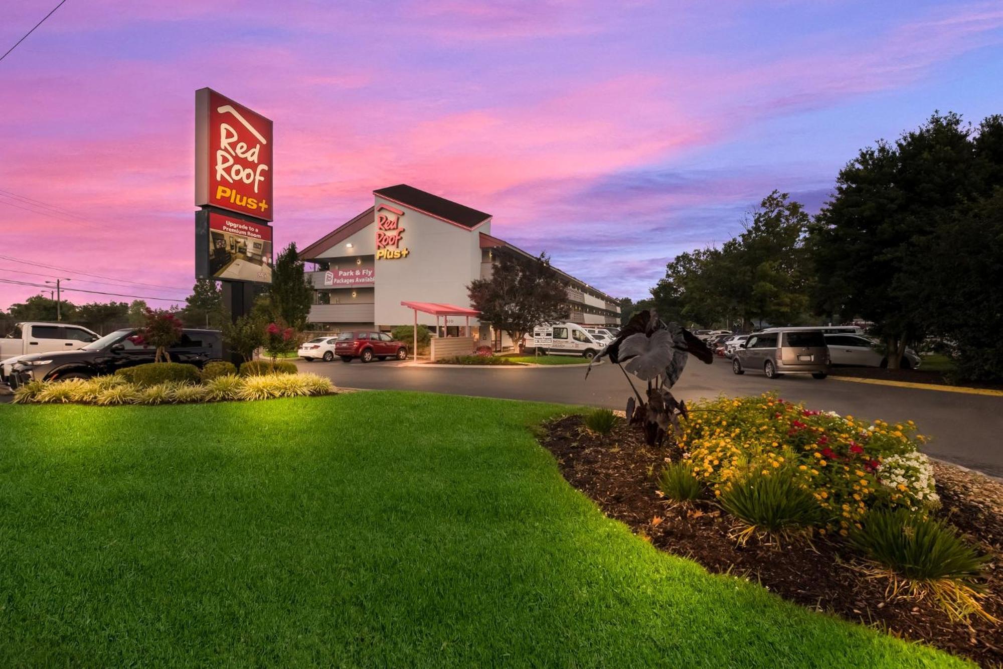 Red Roof Inn Plus+ Nashville Airport Bagian luar foto