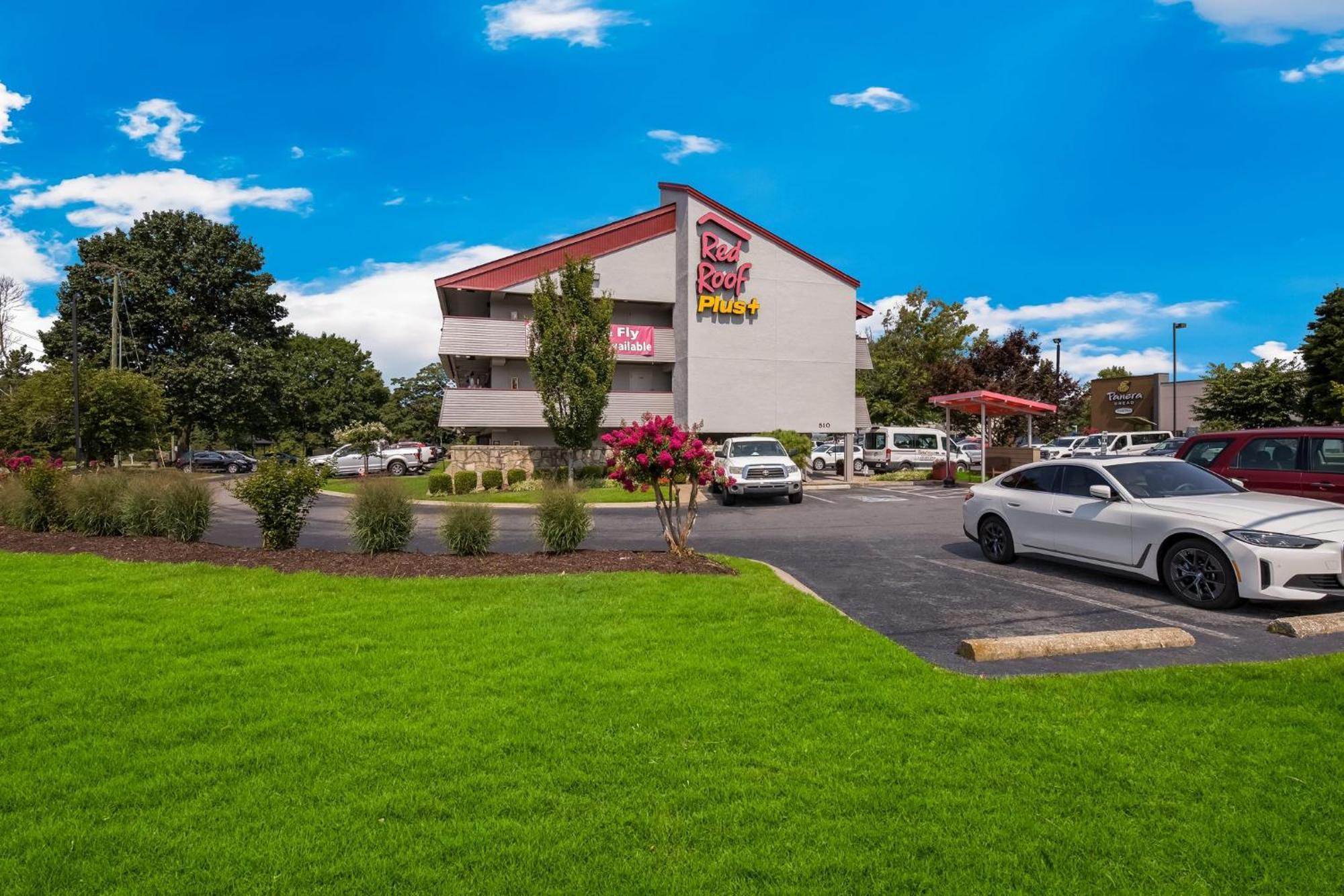 Red Roof Inn Plus+ Nashville Airport Bagian luar foto